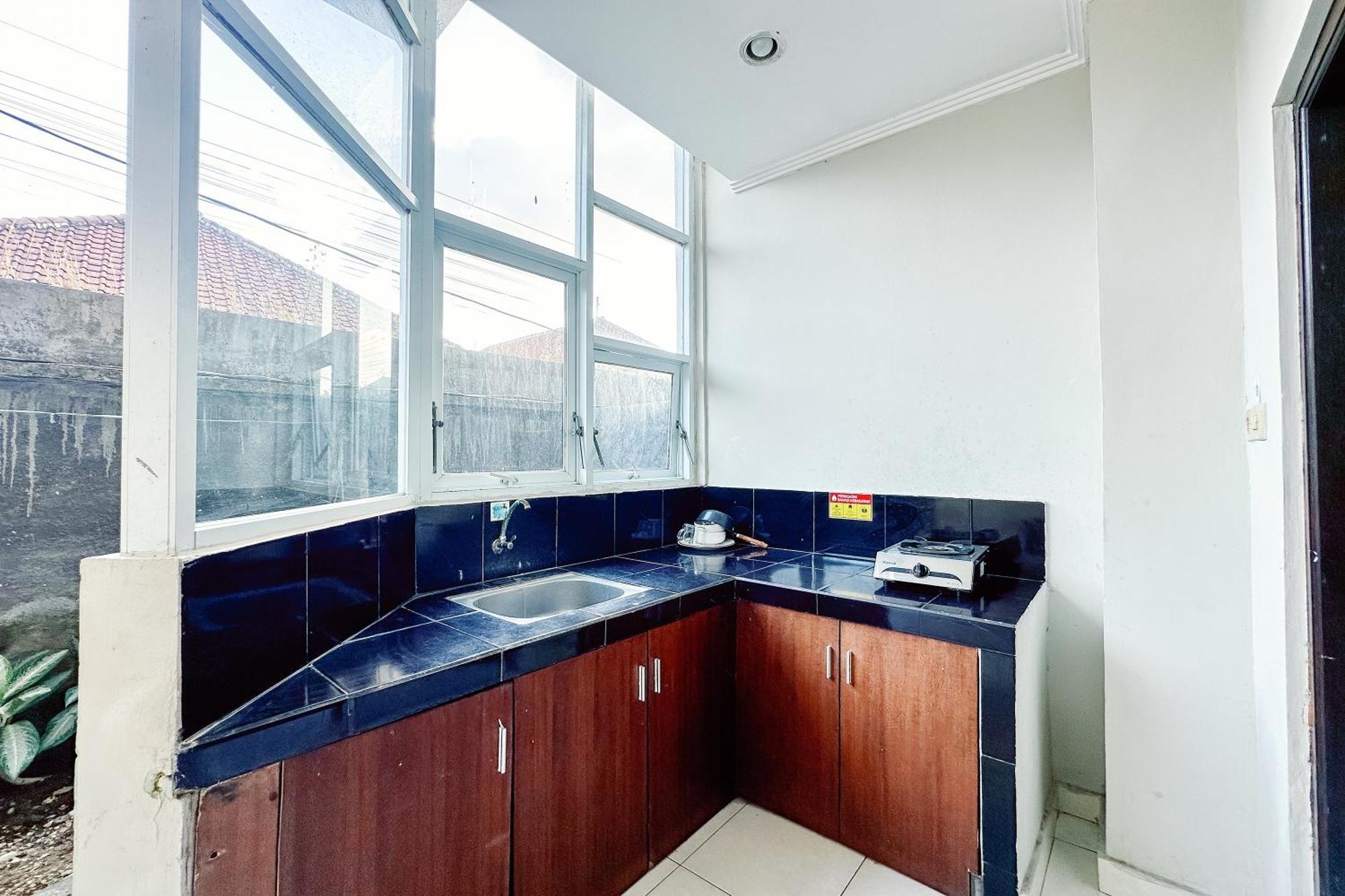 Lembayung Sari Homestay Denpasa Buitenkant foto