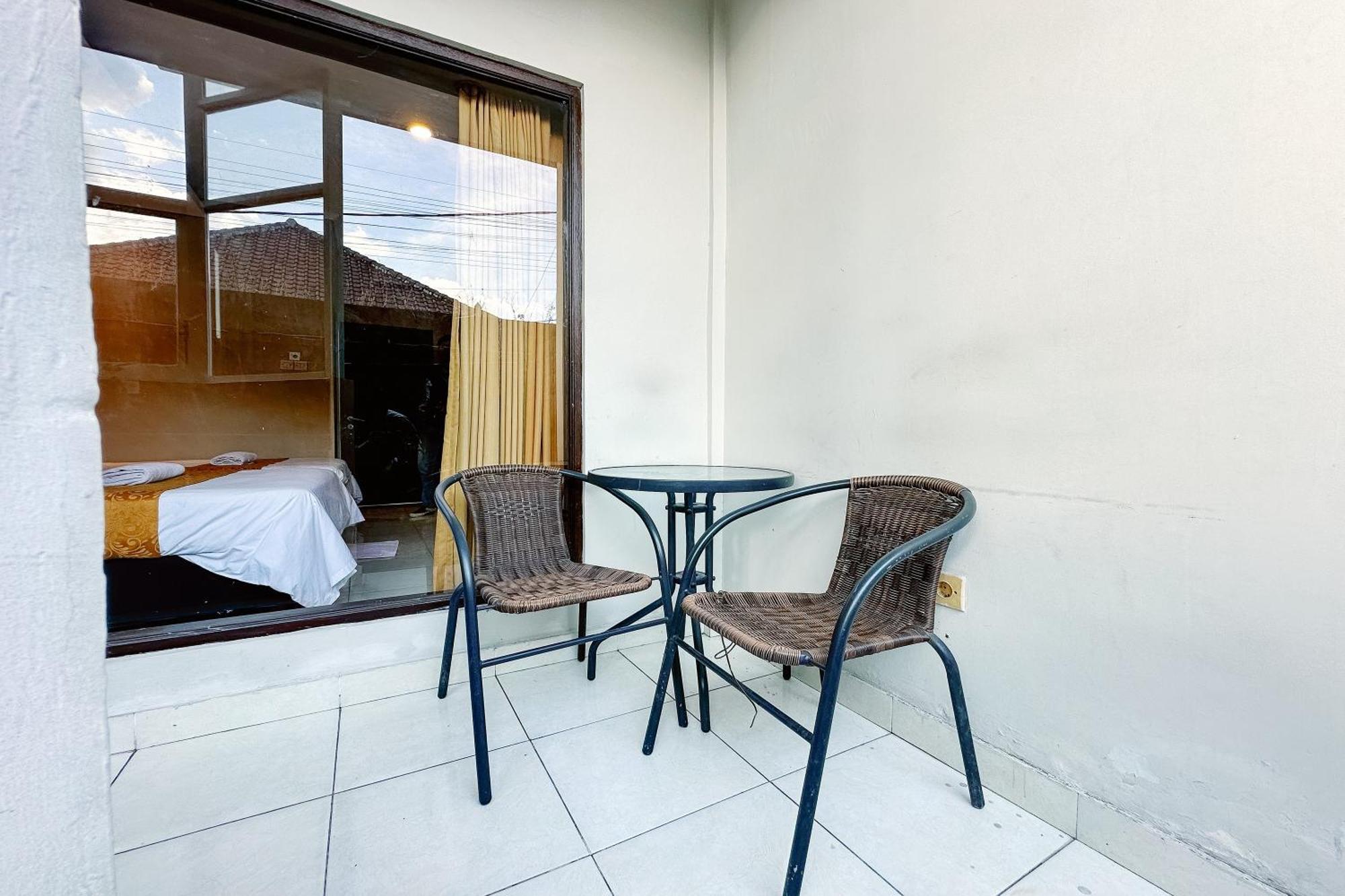 Lembayung Sari Homestay Denpasa Buitenkant foto